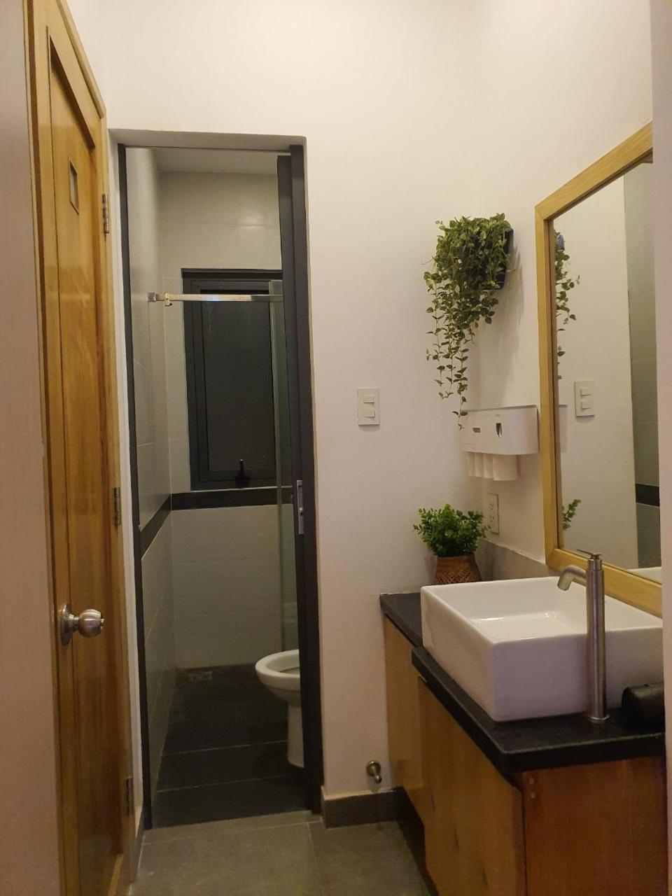 Zvillage Ncc - Modern Townhouse In District 1 Хошимин Екстериор снимка
